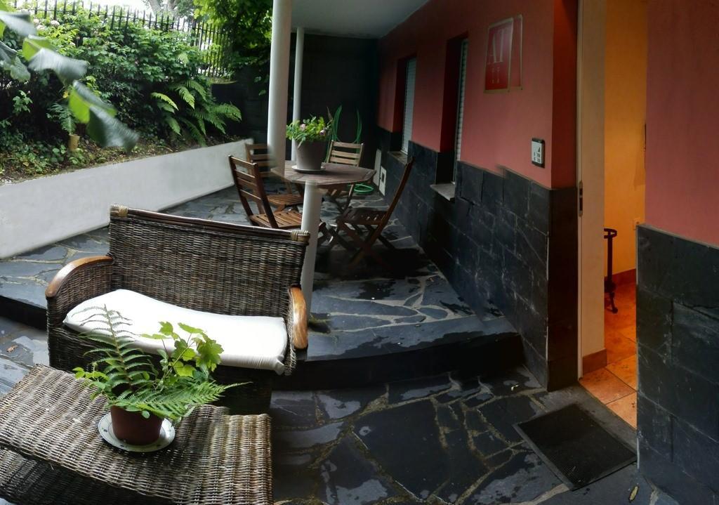 Apartamentos Los Balcones Тинео Екстериор снимка